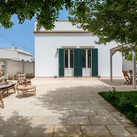 Villa Giulia With Hot Tub - Artemisia Homes Villa
