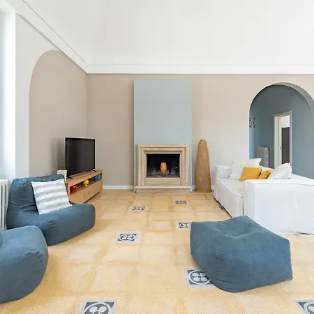 Villa Villa Giulia With Hot Tub - Artemisia Homes Nociglia
