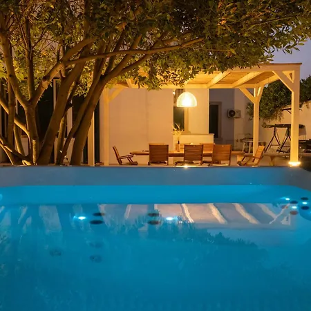 Villa Giulia With Hot Tub - Artemisia Homes * Nociglia